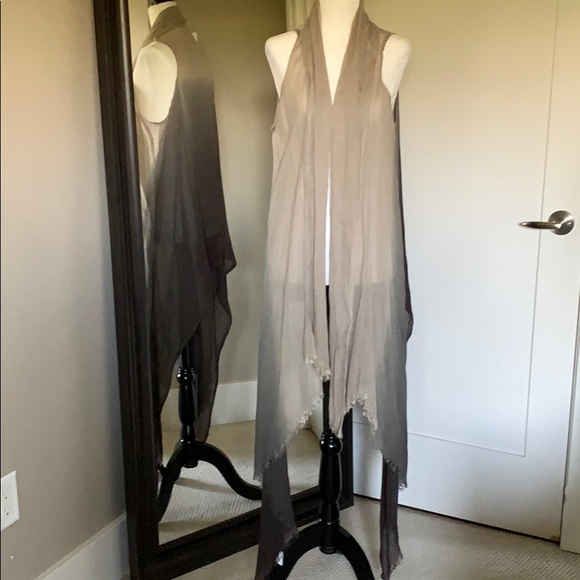 🔥 2 for 30🔥NEW Brown tan ombré duster vest scarf - Picture 1 of 6